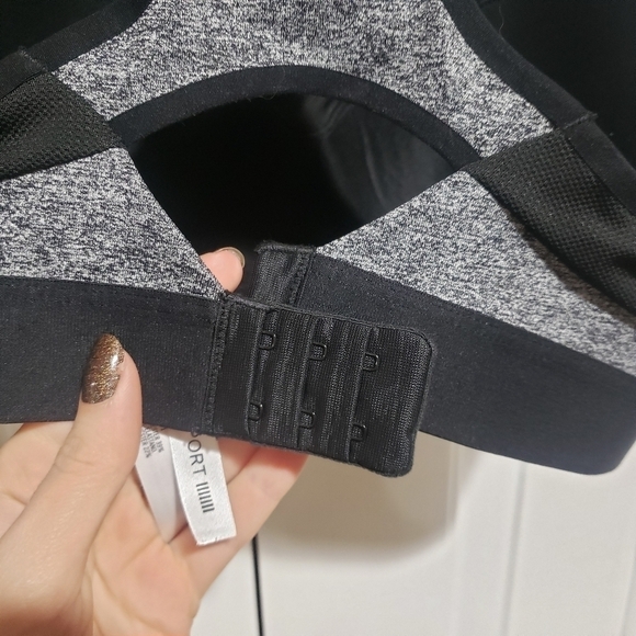 VSX Sport Incredible Bra with Heart Monitor Attachment Port Gray Size 34B - Picture 7 of 12